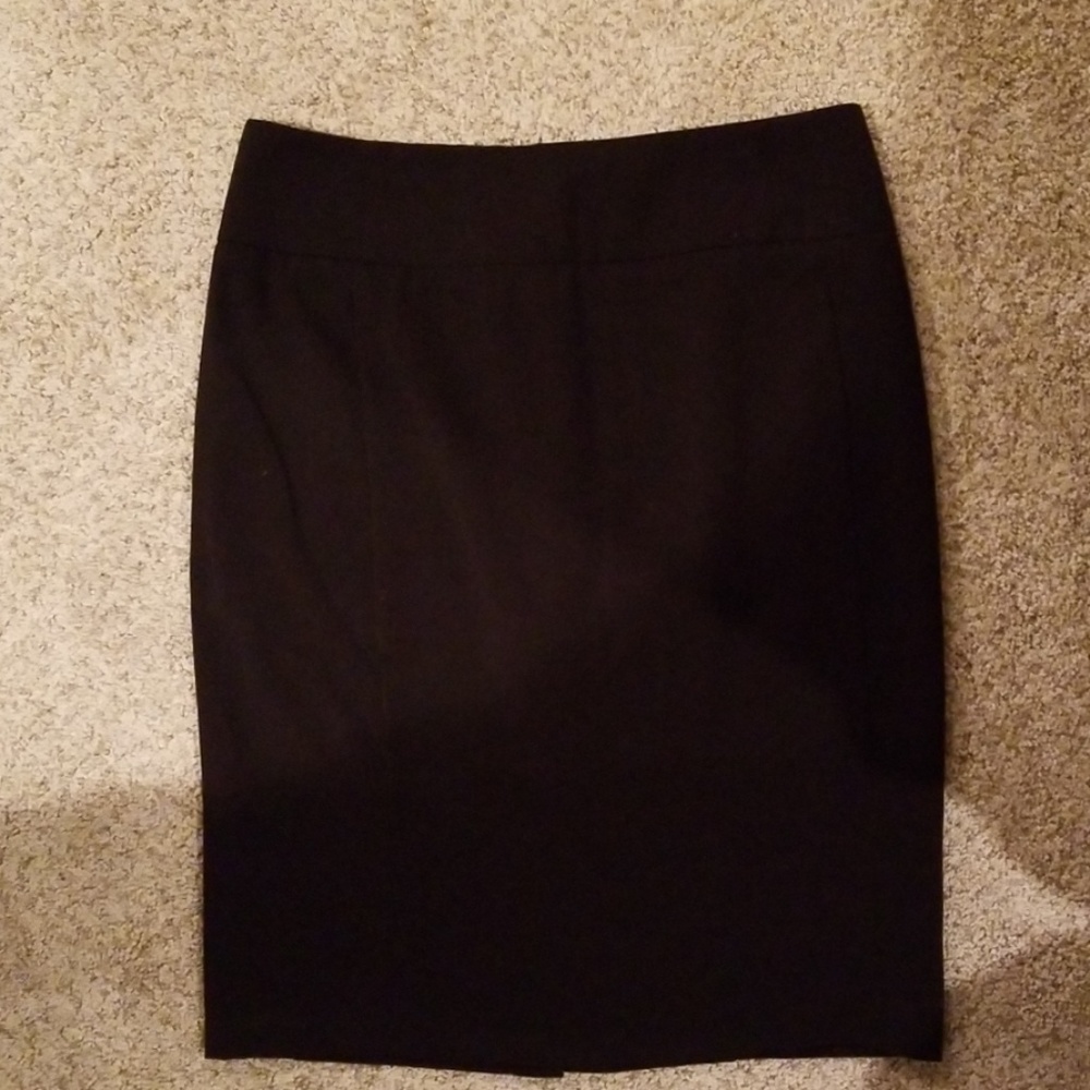 Apt. 9 Black pencil skirt